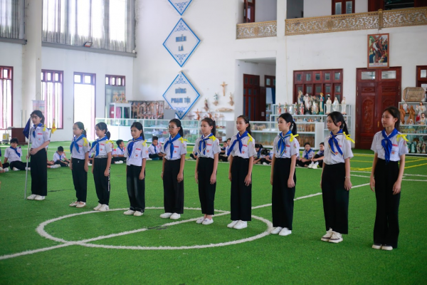 Sa mạc huấn luyện Tông đồ Đội Trưởng đầu tiên (Giô-suê 3) chính thức khai mạc